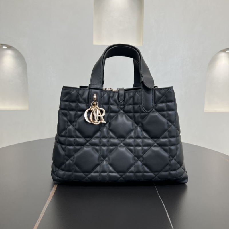 D*or shopping bags